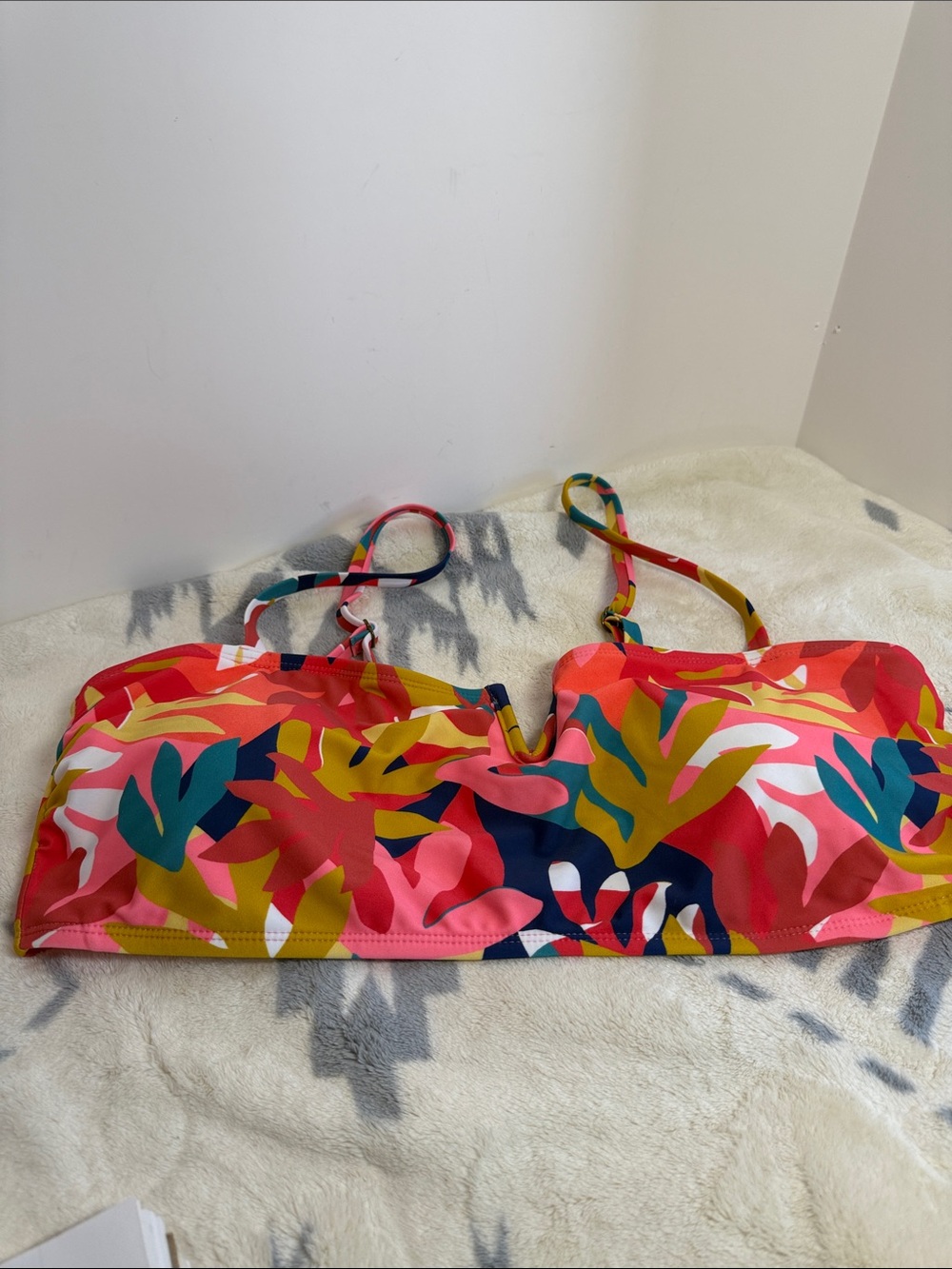 Vibrant Tropical Print Bandeau Bikini Top - Pink Multi